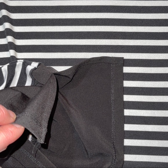 Calvin Klein Large black white stripe classic top - Picture 4 of 4